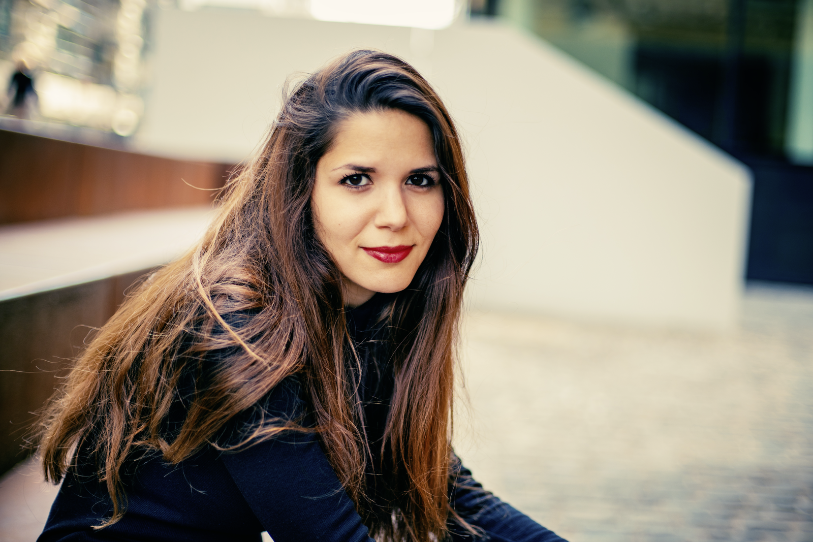 Portrait von Dr. Nasanin Kamani