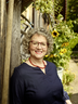 Portrait von Stephanie Schuster