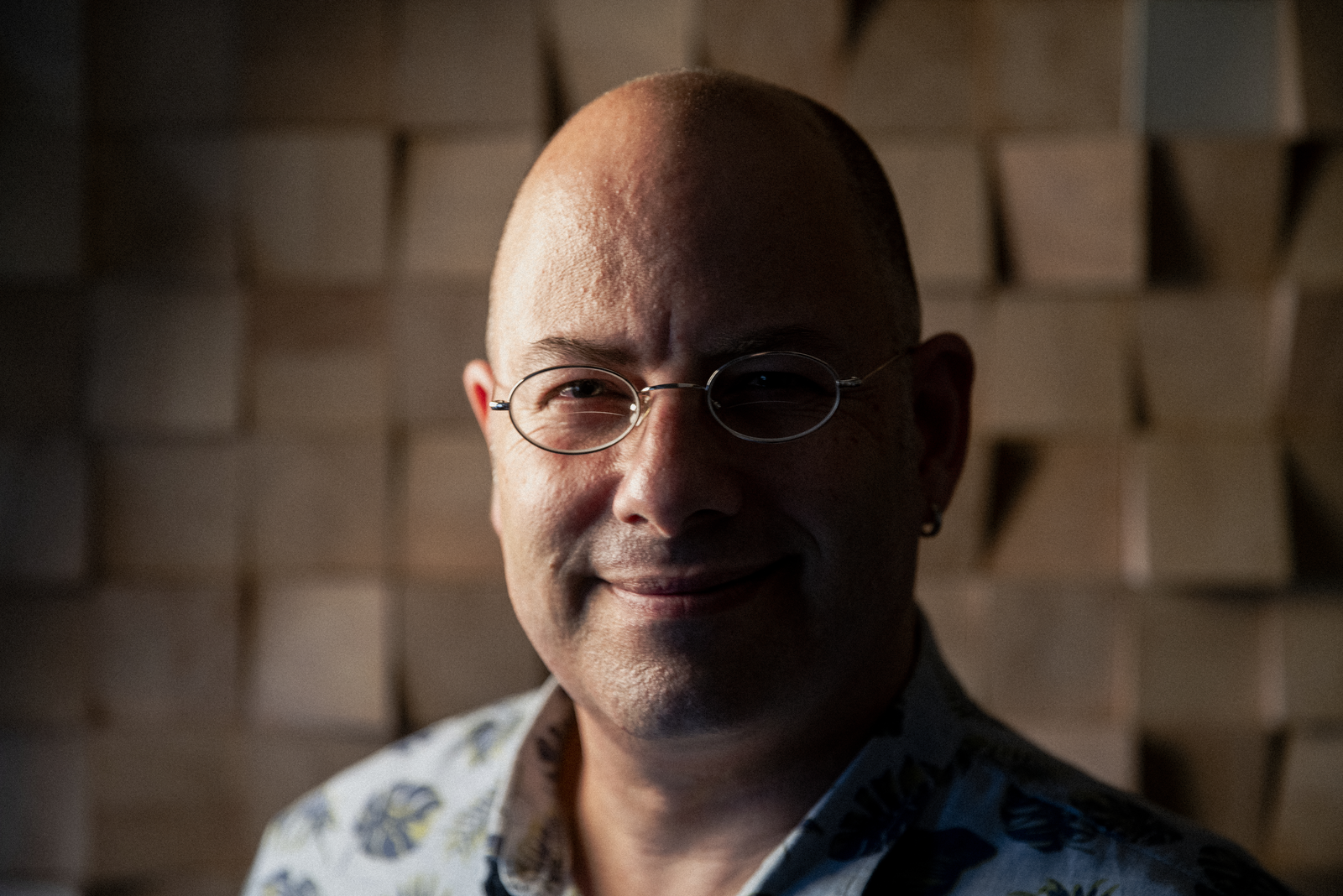 Portrait von Omid-Paul Eftekhari