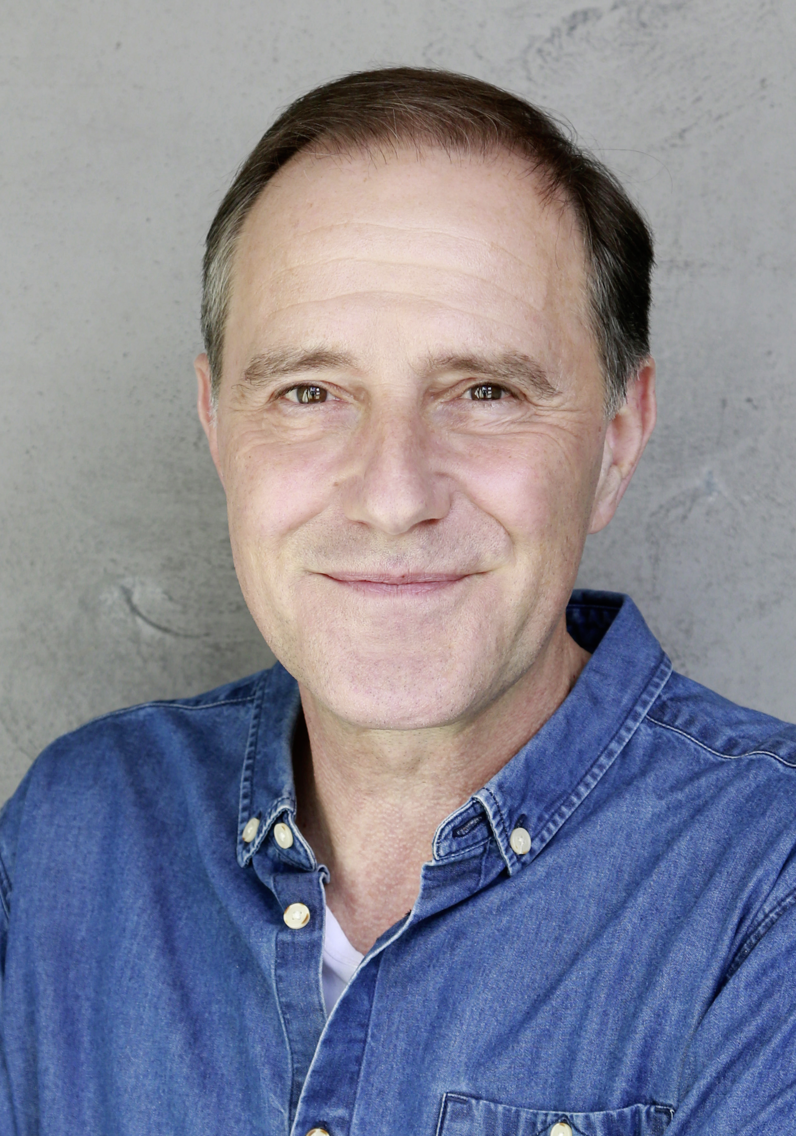 Portrait von Stefan Kurt