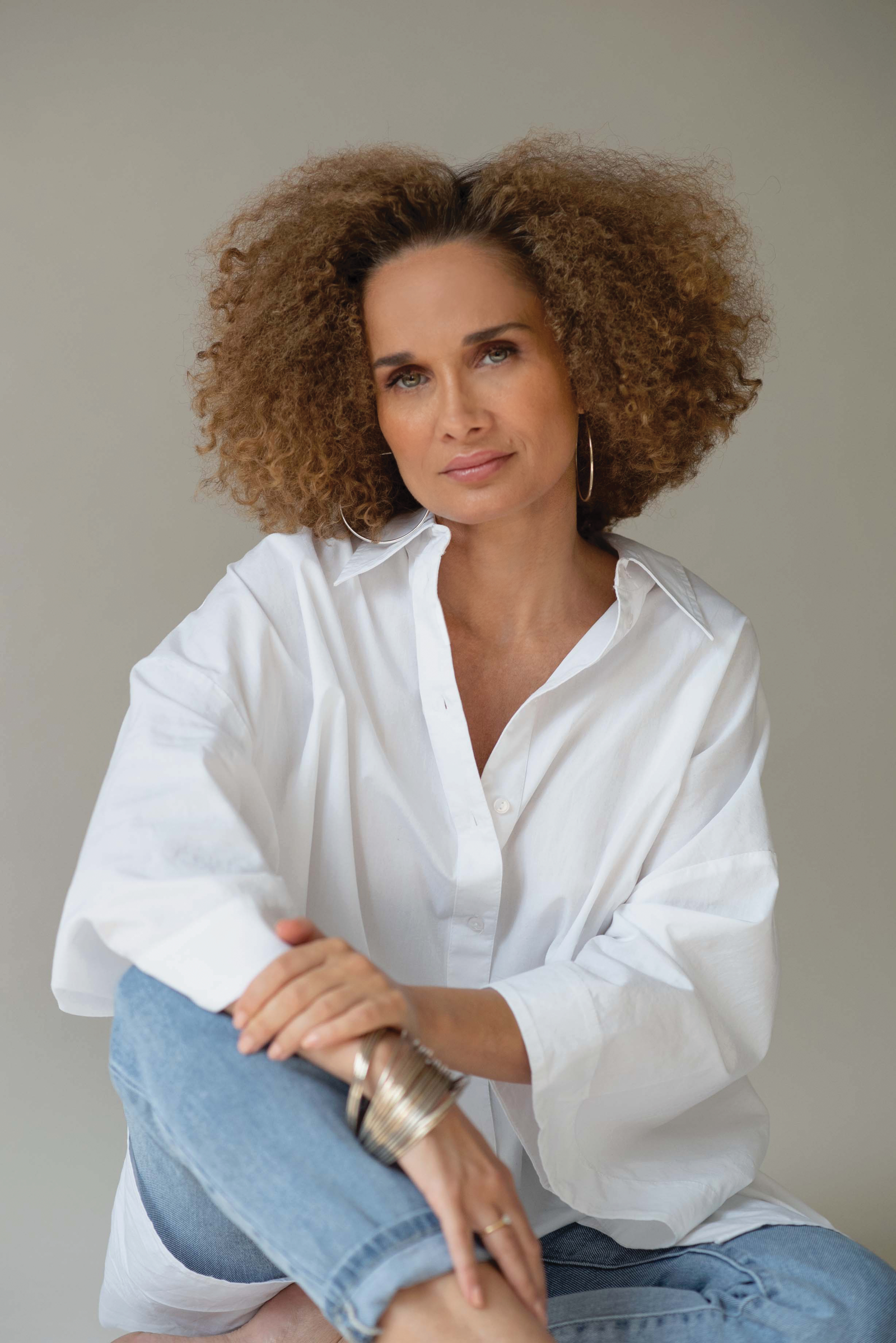 Portrait von Sarah Desai