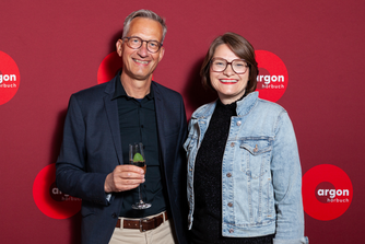 05_Robert Wildgruber (Der Hörverlag) und Claudia Häußermann (CEO der Holtzbrinck Buchverlage).jpg