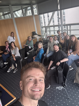 Louis Friedemann Thiele und Blogger:innen