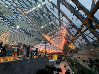 Sonnenuntergang in der Glashalle.