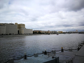 Uferpromenade in Moskau