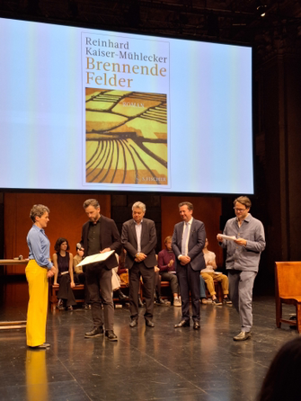 Reinhard Kaiser-Mühlecker bei der Verleihung des Österreichischen Buchpreises 2024