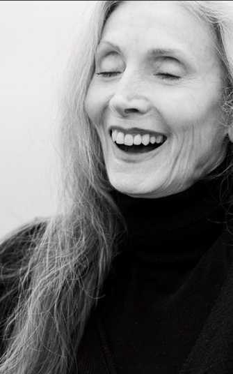 Eveline Hall