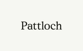 Pattloch Logo auf beigefarbenem Hintergrund