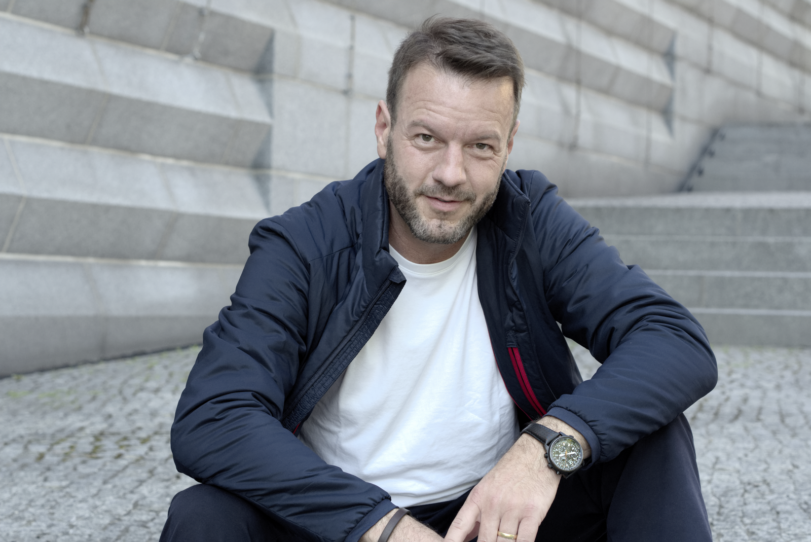Portrait von Florian Schwiecker