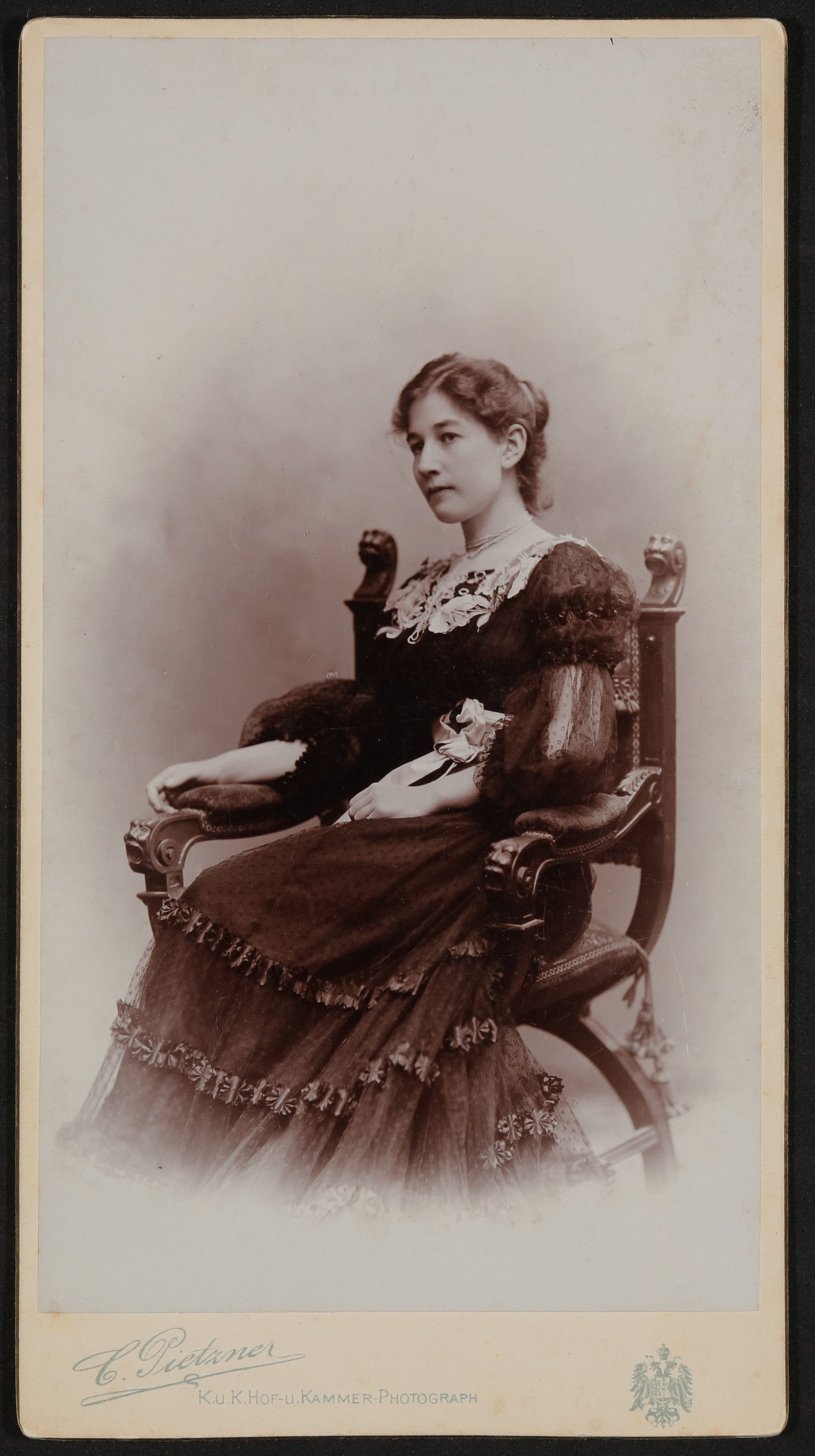 Portrait von Gerty von Hofmannsthal