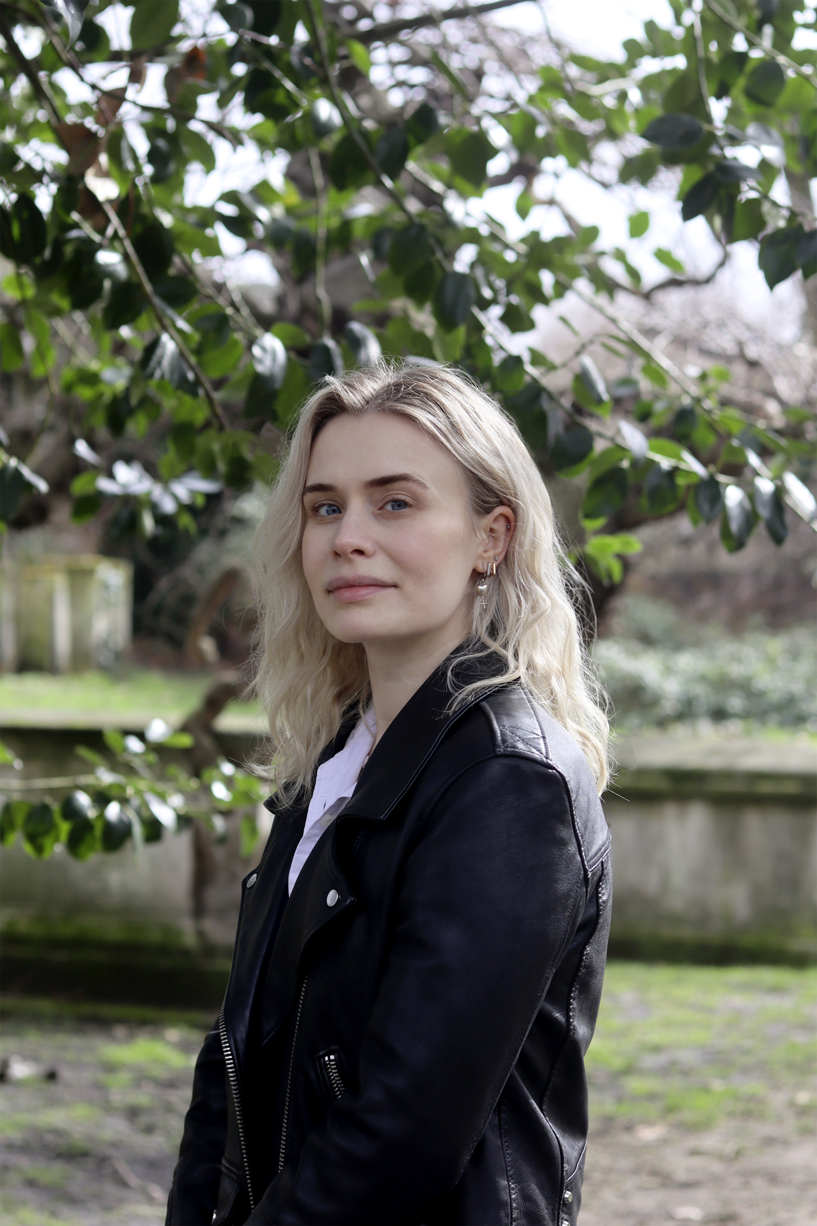 Portrait von Lex Croucher
