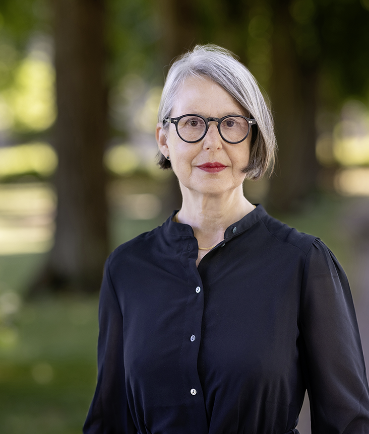 Portrait von Nadine Olonetzky