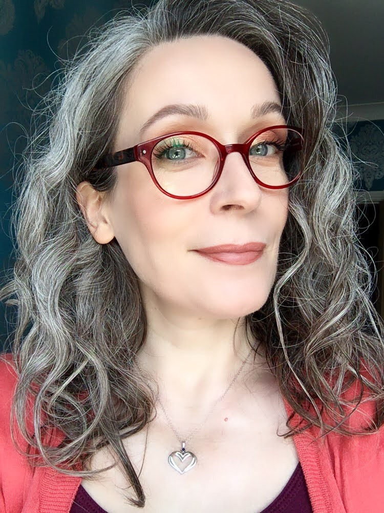 Portrait von Ruth Lauren