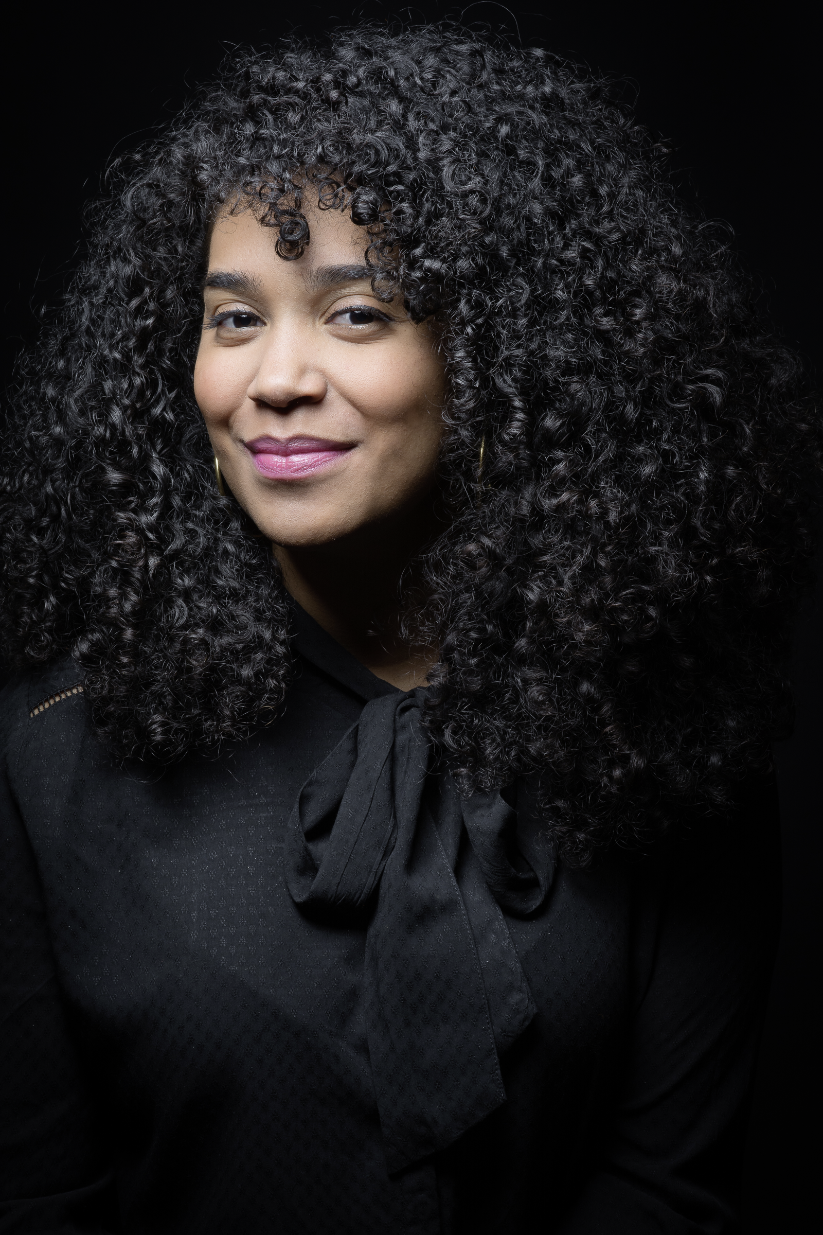 Portrait von Elizabeth Acevedo