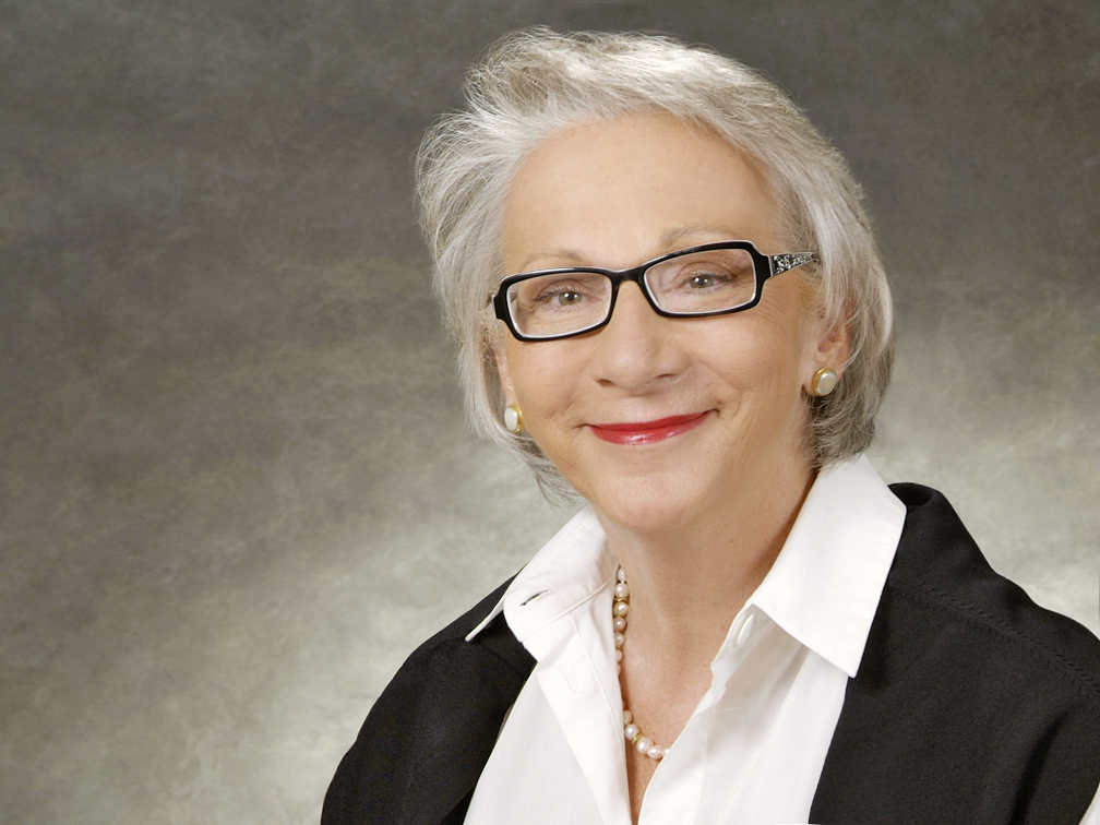 Portrait von Janine Berg-Peer