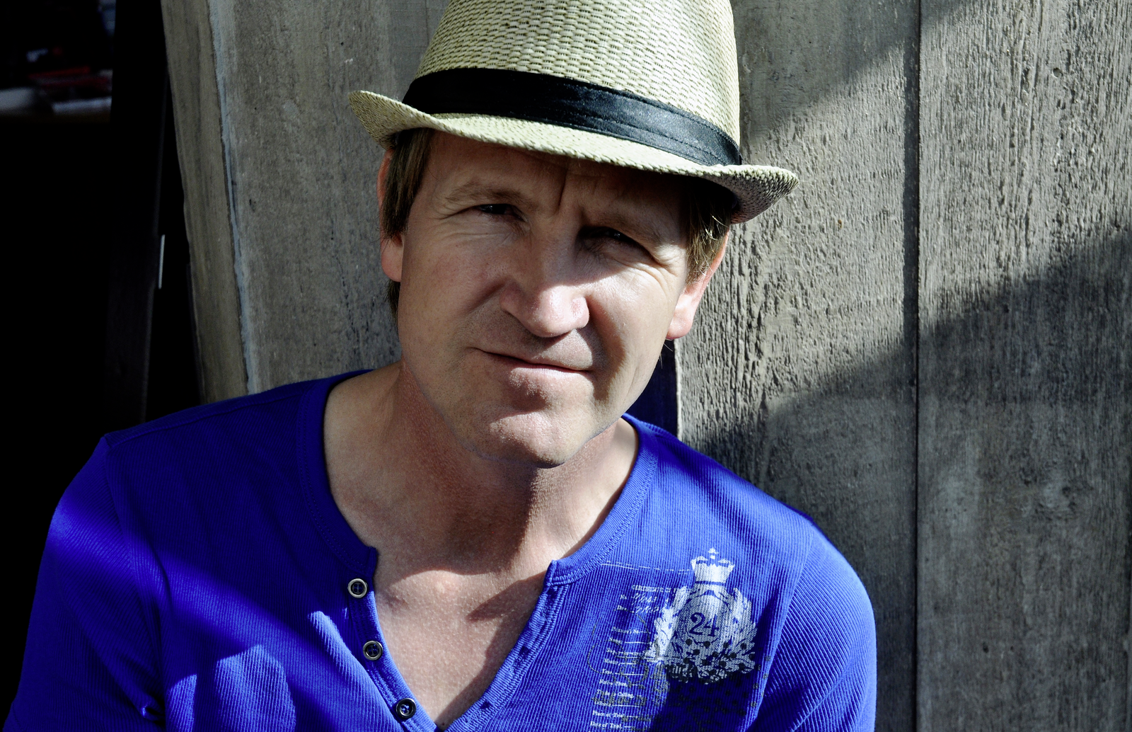 Portrait von Steve Tasane