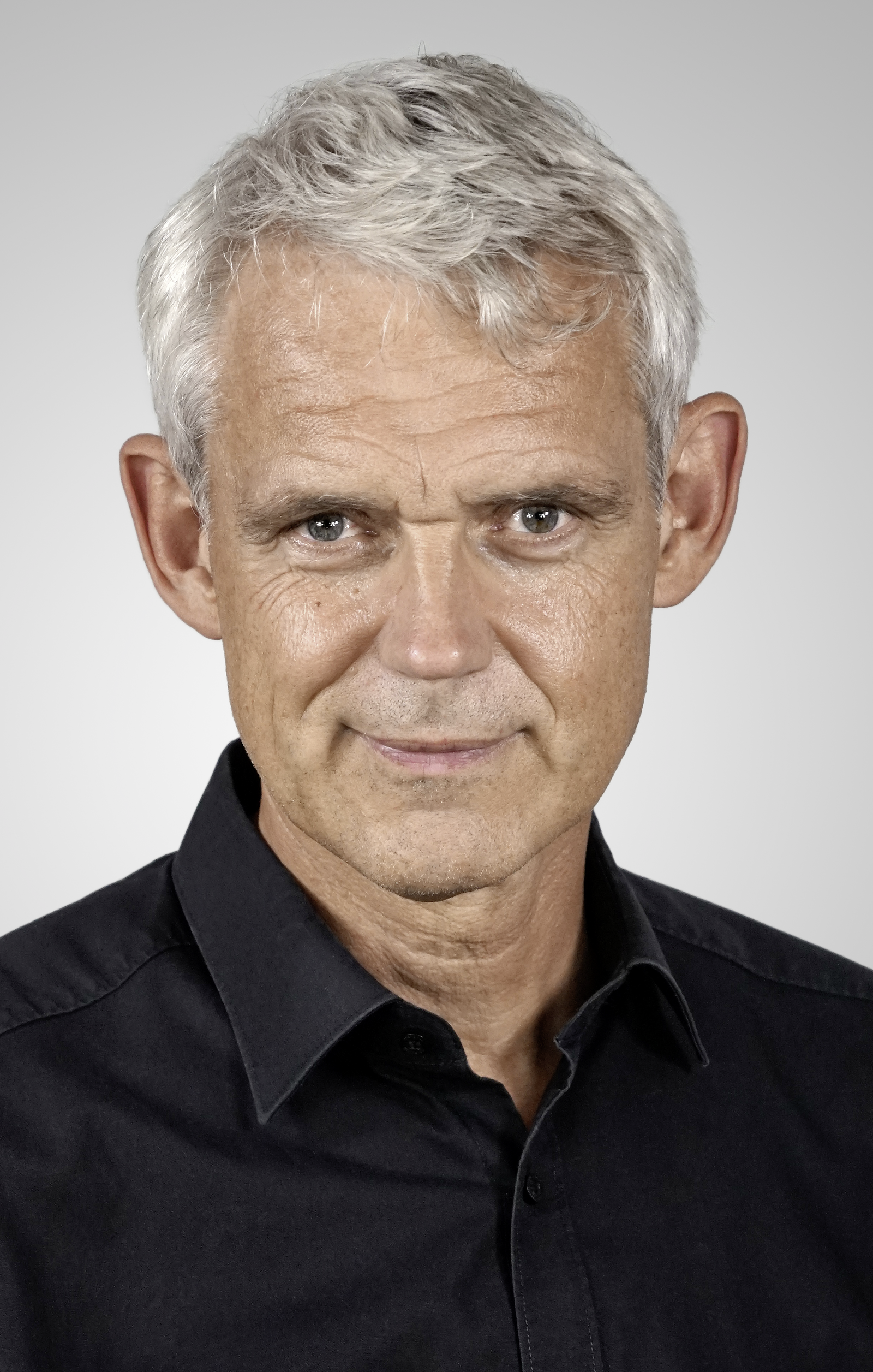 Portrait von Heino Falcke