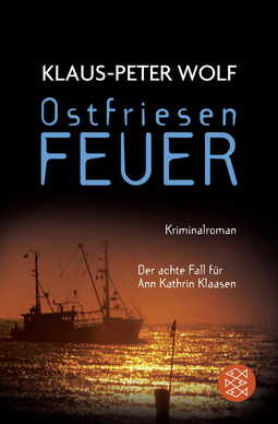 Buchcover von Ostfriesenfeuer von Klaus-Peter Wolf