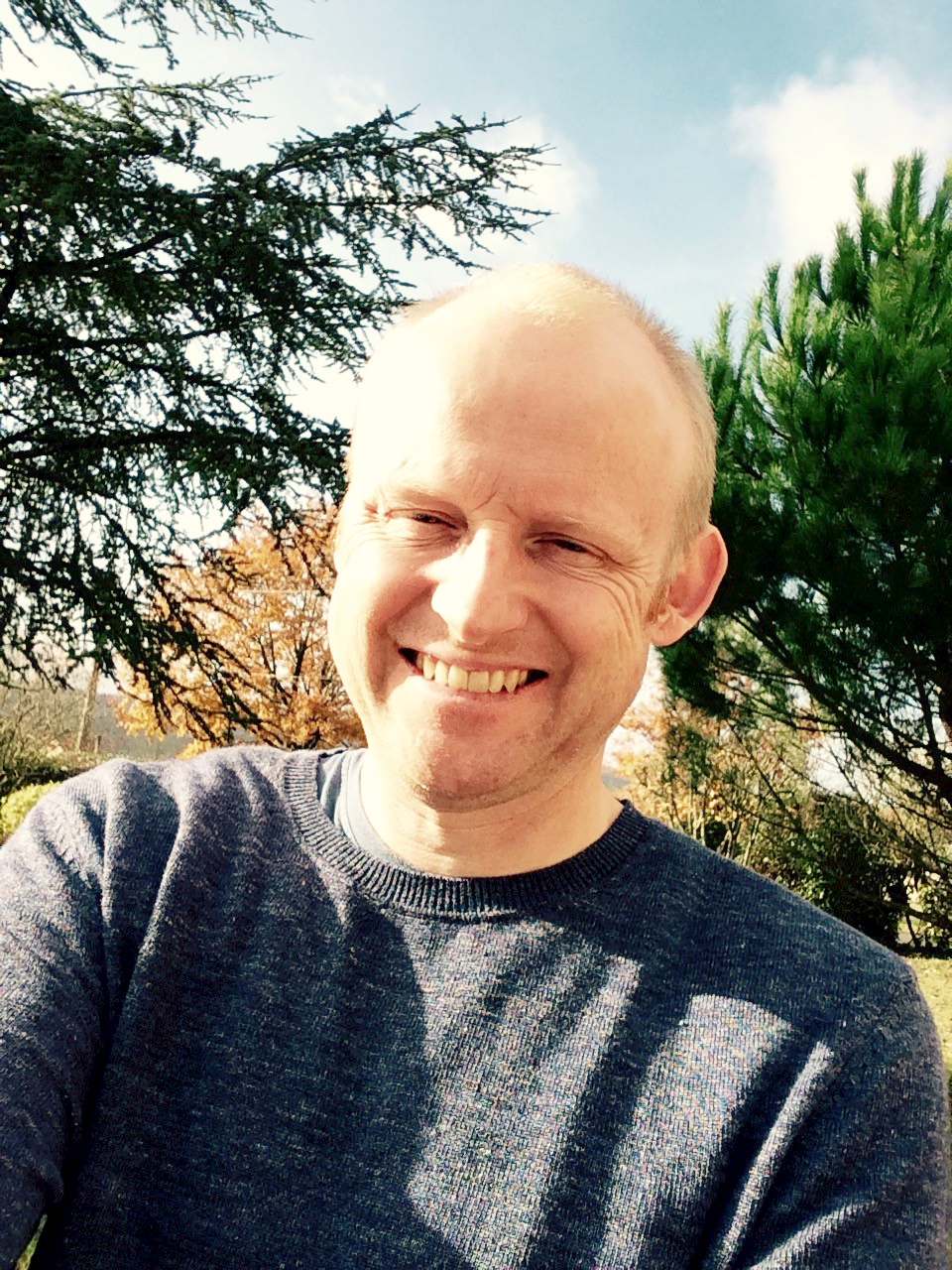 Portrait von Chris Naylor-Ballesteros
