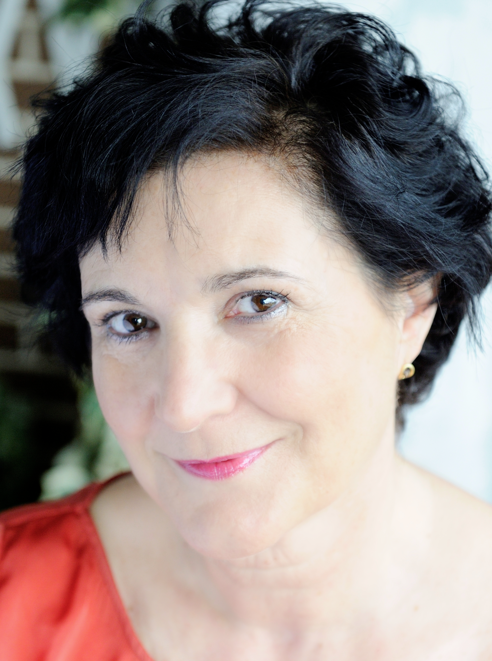Portrait von Marian Izaguirre