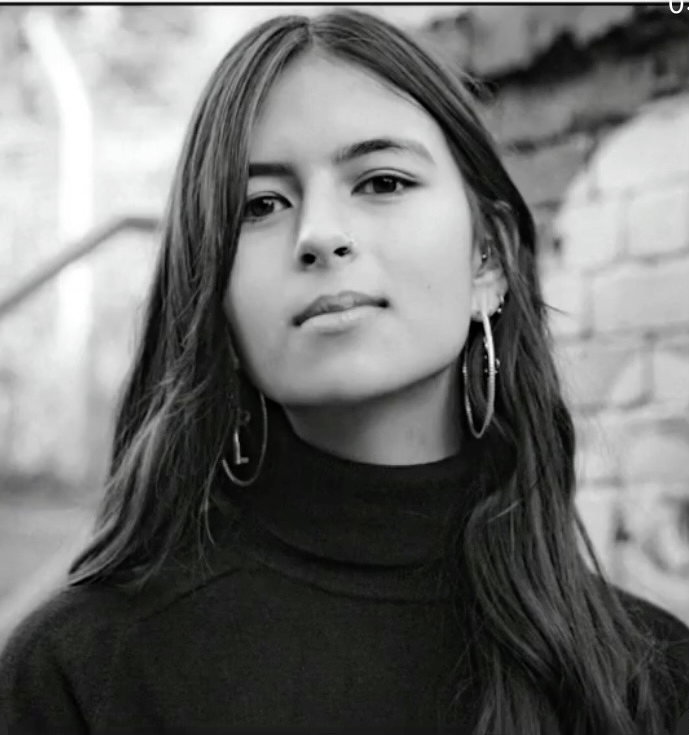 Portrait von Mya-Rose Craig