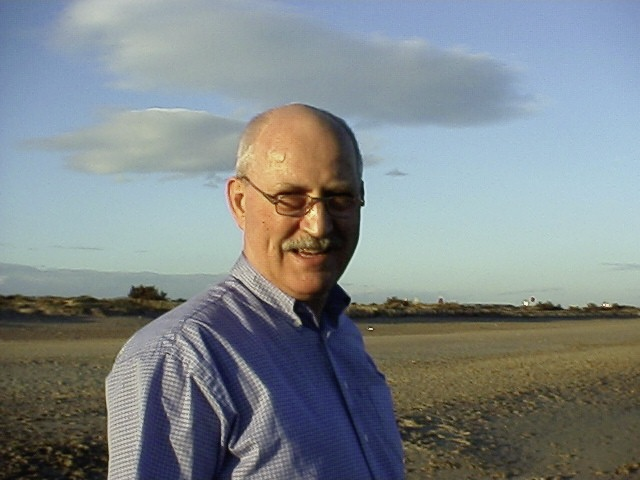 Portrait von Thomas R.P. Mielke