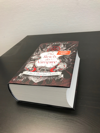 Zusatzmaterial PA 978 3 596 70040 0 insta 003 von Das Reich der Vampire: A Tale of Blood and Darkness von Jay Kristoff