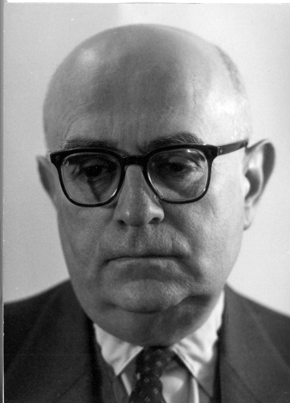 Portrait von Theodor W. Adorno