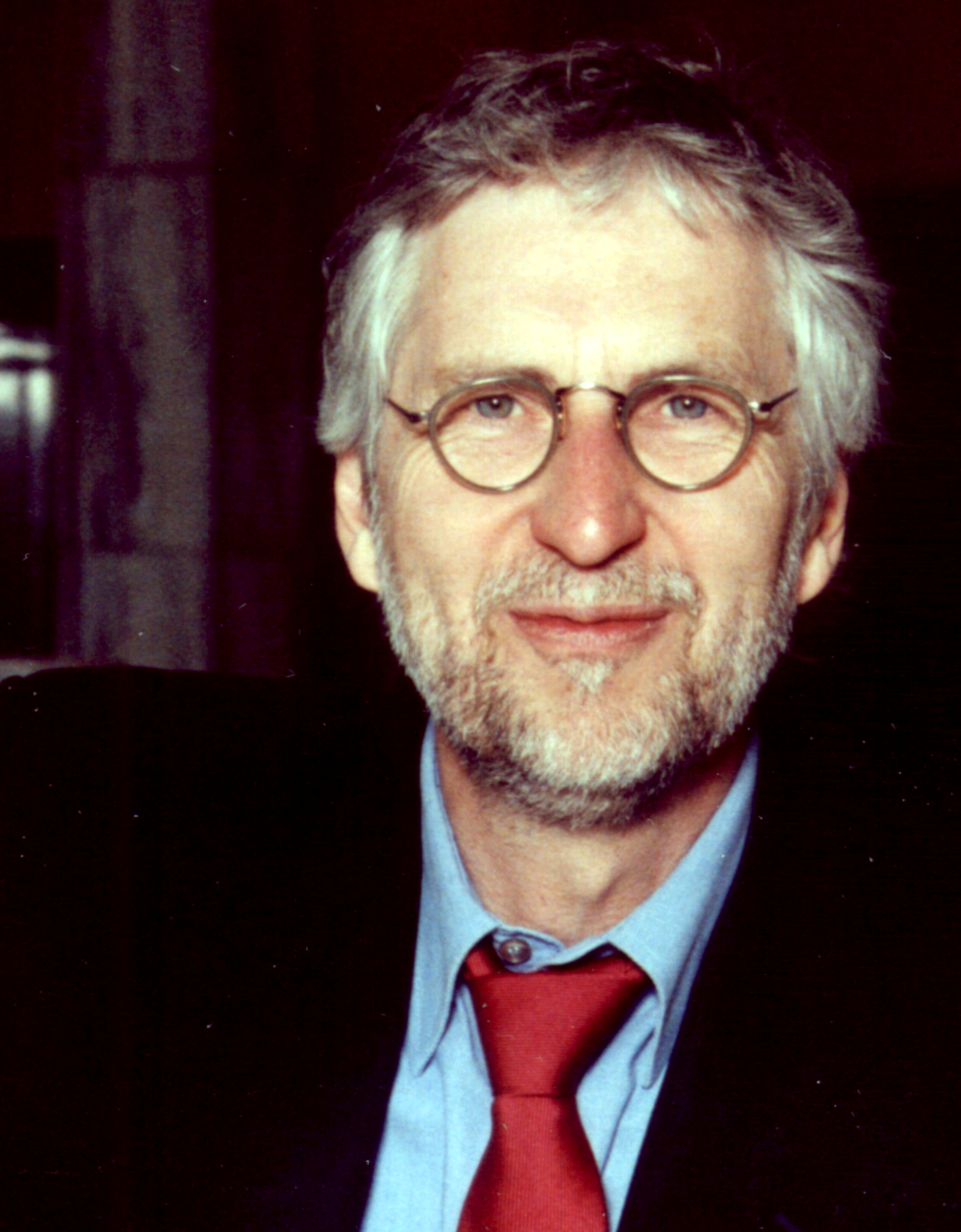 Portrait von Volker Hage