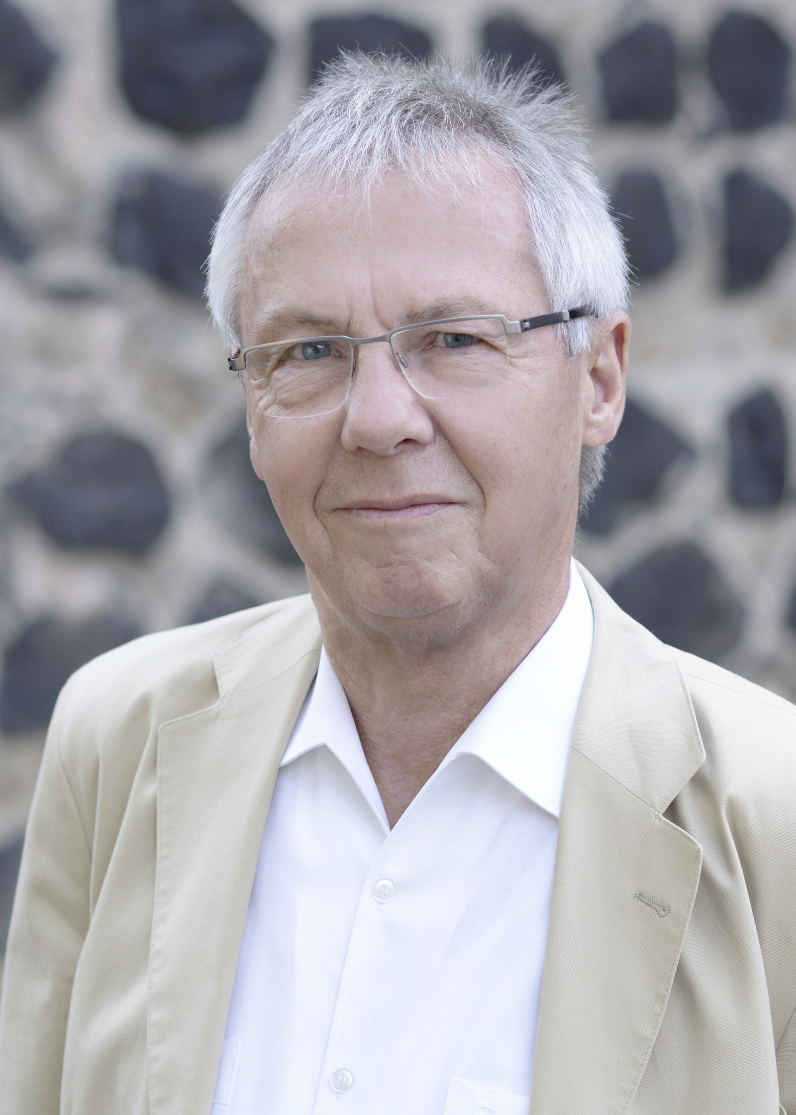 Portrait von Josef Gens
