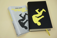Zusatzmaterial PA 978 3 462 05500 9 innen 011 von How It All Began and Who Died in the Process: Roman von Simon Urban