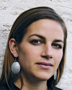 Portrait von Esther Maria Magnis