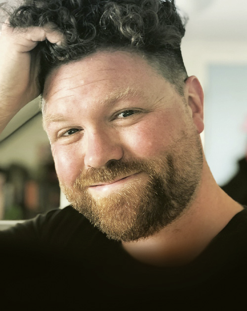 Portrait von Alex Smith