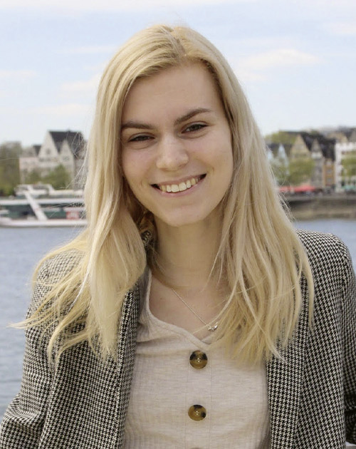 Portrait von Antonia Wesseling