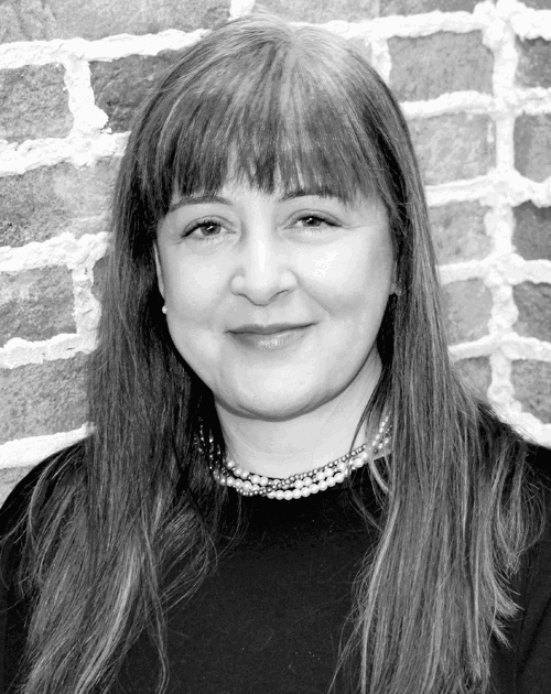 Portrait von Debra May Macleod