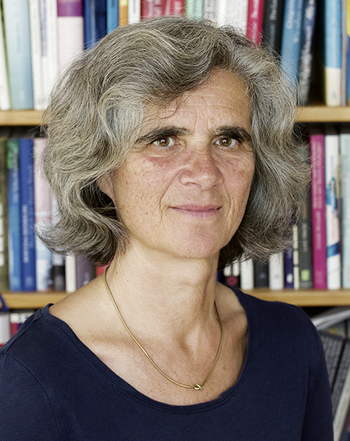 Portrait von Claudia Steinitz