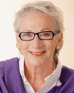 Portrait von Janine Berg-Peer