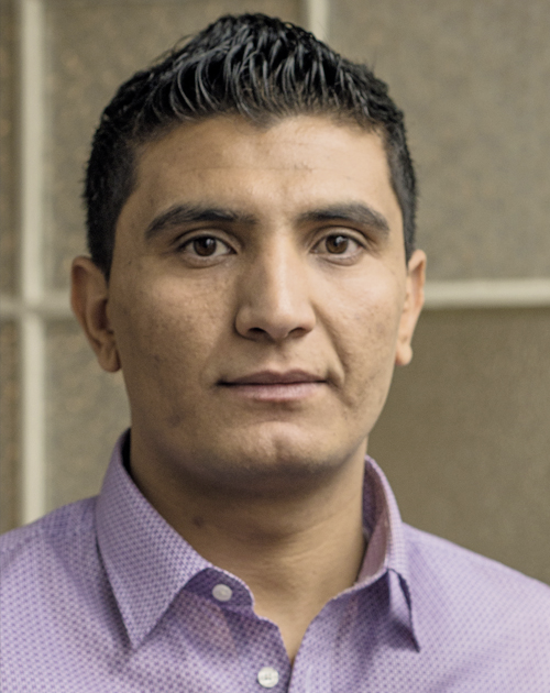 Portrait von Amir Baitar