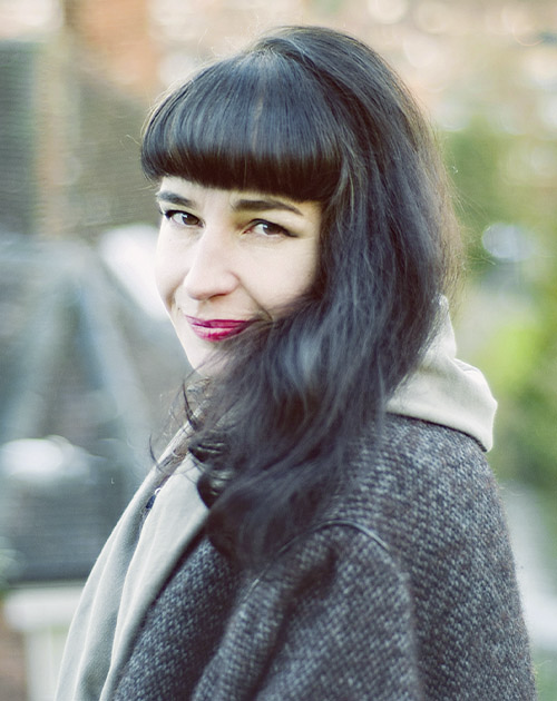 Portrait von Sarah Lotz