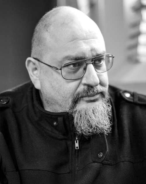 Portrait von Henry Gee