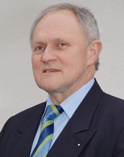 Portrait von Josef Kraus