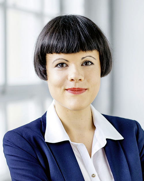 Portrait von Dana Buchzik