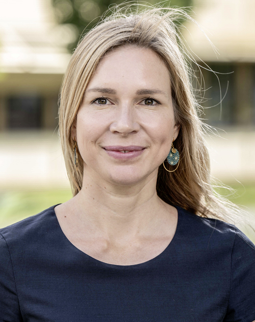 Portrait von Nina Kolleck