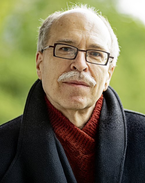 Portrait von Ralf Langroth
