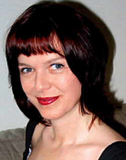 Portrait von Aveleen Avide
