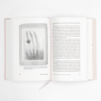 Zusatzmaterial PA 978 3 7371 0179 0 innen 034 von BODY AND SOUL – A Journey Through the History of Medicine: Eine Reise durch die Geschichte der Medizin von Werner Bartens